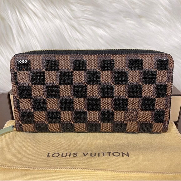Louis Vuitton Black Sequin Damier Paillettes Zippy Wallet - Picture 2 of 14